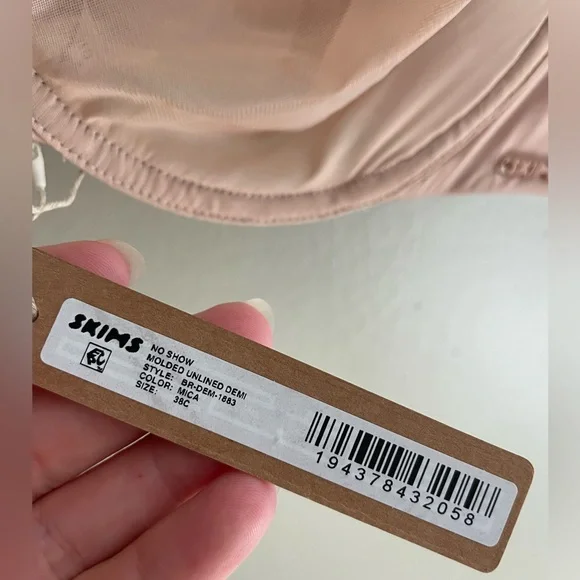 NWT Skims Demi Bra - Picture 4 of 5